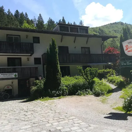 The Treehouse Backpacker * Grünau im Almtal